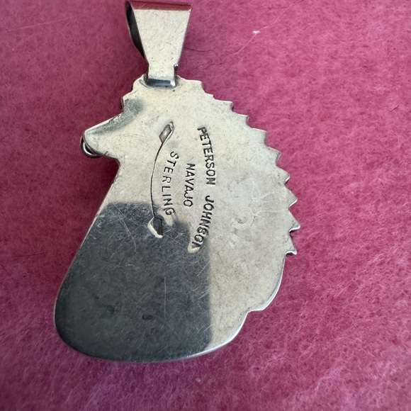 Green Turquoise and Sterling Silver Flower and Leaf Pendant Navajo stamped - Picture 2 of 4